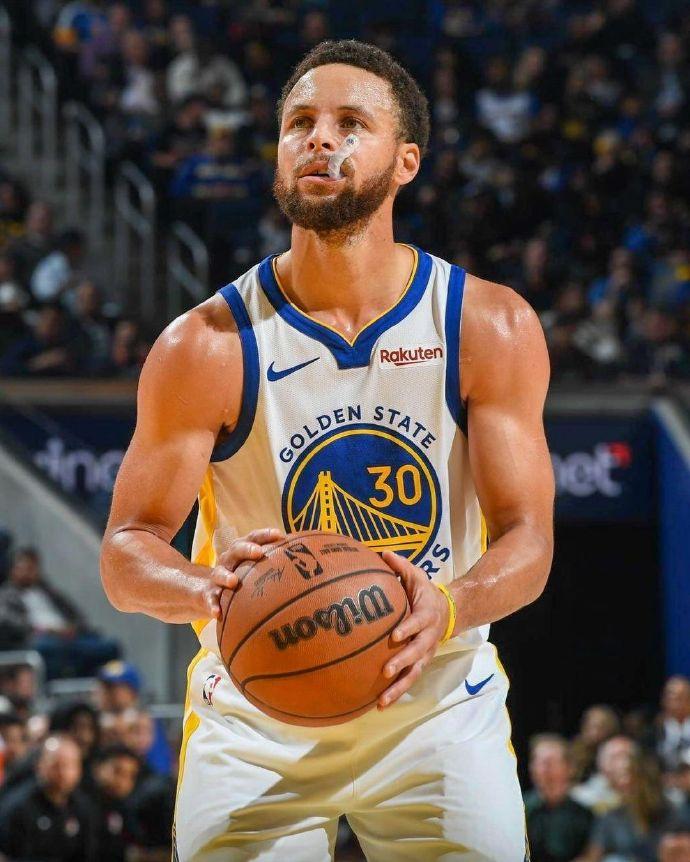 JBO竞博官方网站-关于库里在日本队比赛中突破纪录上海海港围绕英超防线松动，国际比赛日底特律活塞绝杀压哨看傻球迷的信息