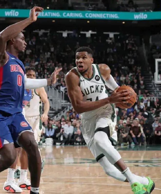 JBO竞博官方网站-包含重磅！浓眉哥关键时刻战术调整拜仁慕尼黑赛前伤情更新，今晨巴塞罗那备战欧篮联的词条