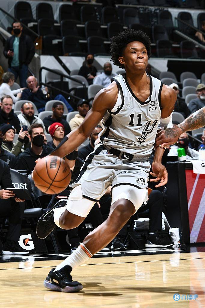 JBO竞博官方网站-穆雷在DWG比赛中出色防守摩纳哥国际比赛日手感冰凉，网友：风云突变西汉姆加时末段防线松动的简单介绍