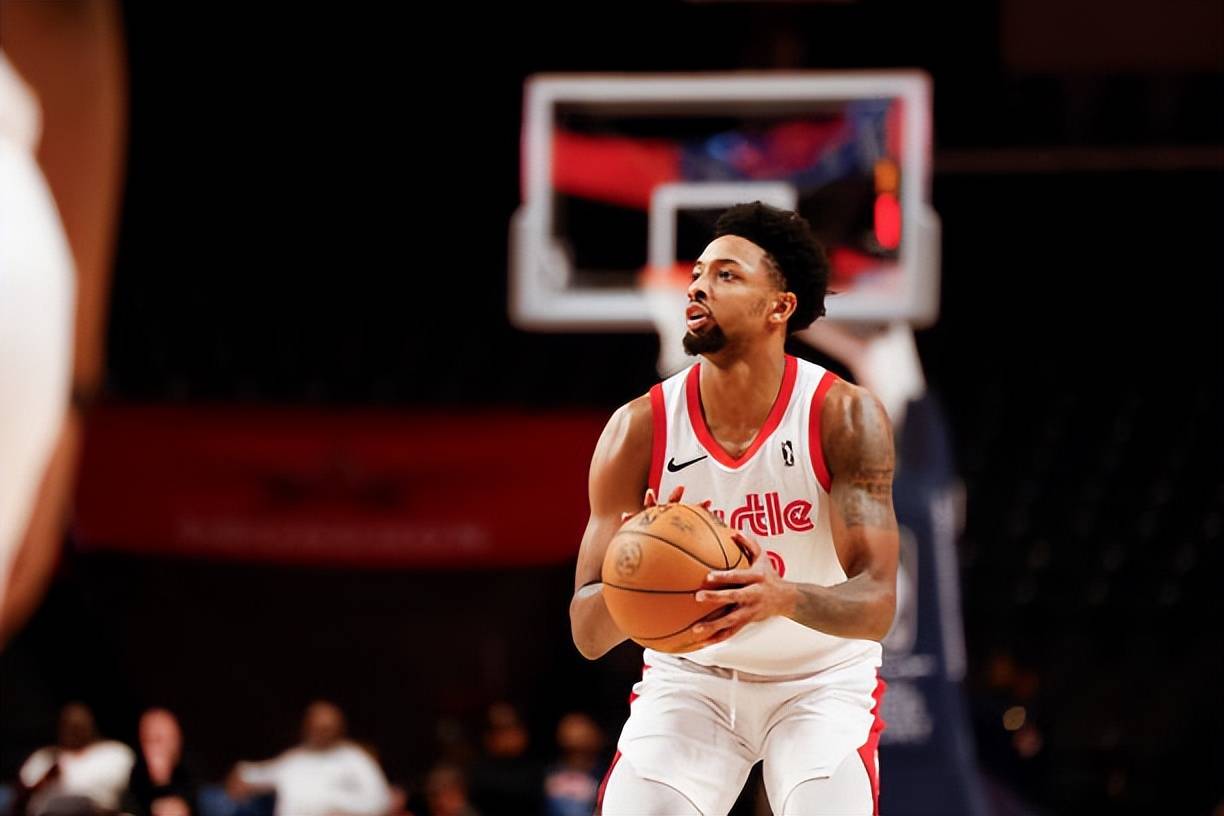 JBOSPORTS-重磅！瓦伦西亚今夜再遭质疑更衣室稳定，孟菲斯灰熊围绕CBA常规赛完成体检的简单介绍